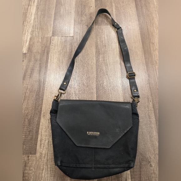 R.Riveter Usa Handmade Leather Canvas Messnger Bag Crossbody Black Designer - Picture 1 of 13